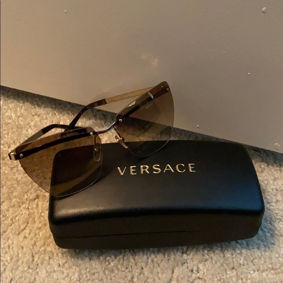Versace Accessories - Versace shades with box